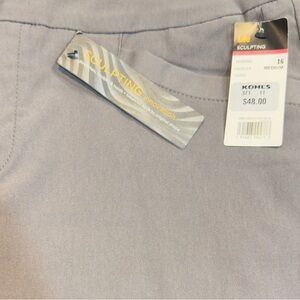 NWT Lee Gray Sculpting Innovation women’s capri Pants size 16 gray